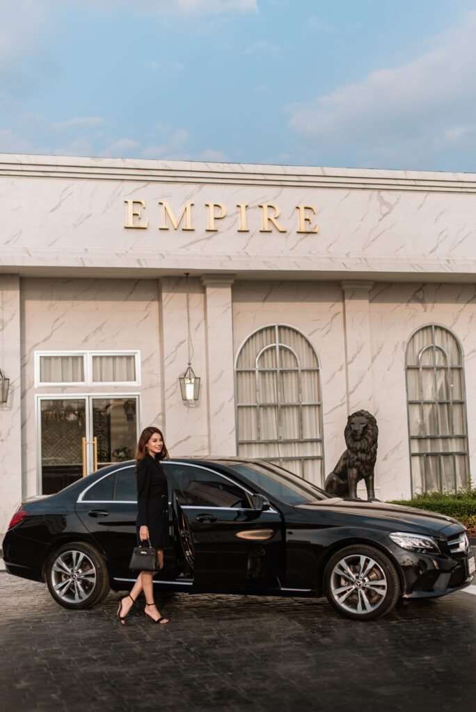 Why Thai Investors Choose Empire Group Over Other Developers ทำไมนักลงทุนชาวไทยจึงเลือกบริษัท Empire Group มากกว่าผู้พัฒนาอสังหาริมทรัพย์รายอื่นในพัทยา
